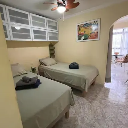아파트 For Two Close To Canteras 라스팔마스